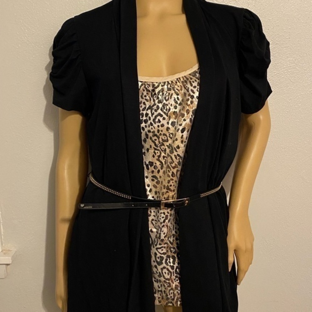 Tamara size L top leopard print front